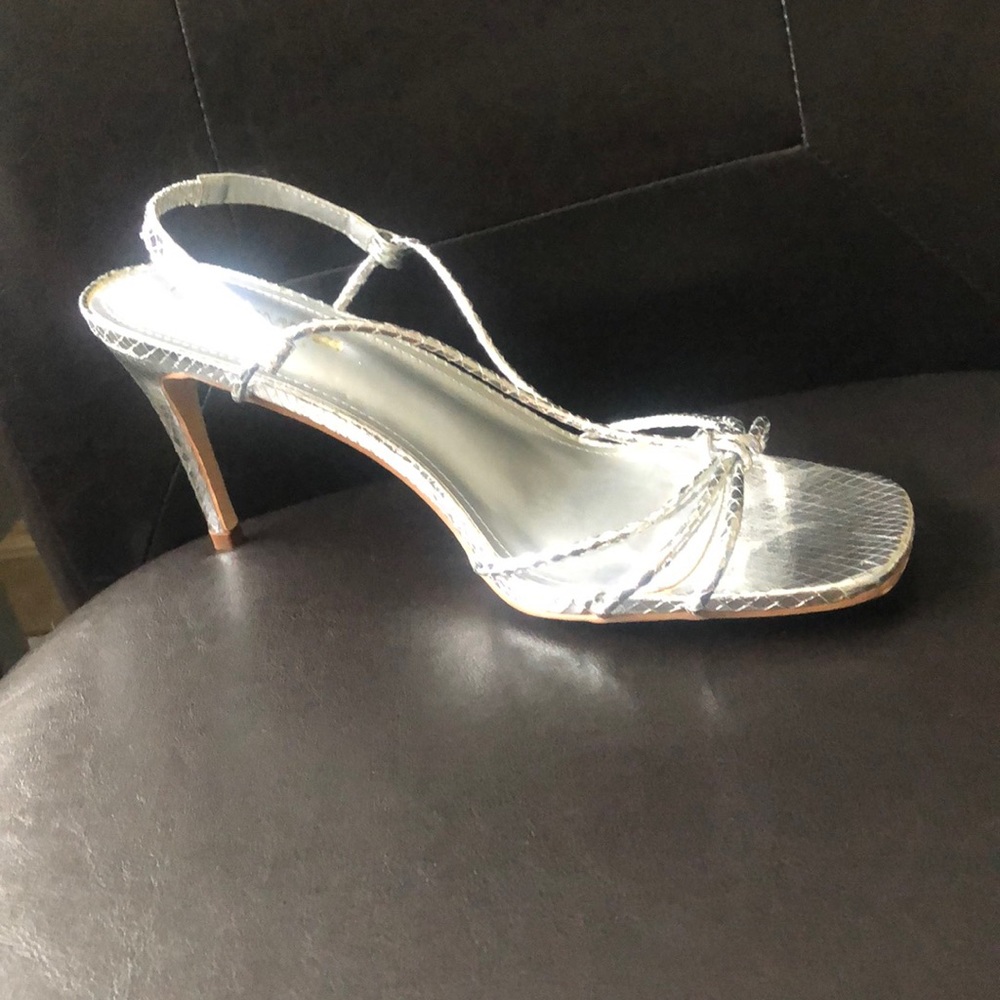 FASHION NOVA. Slingback Heeled Sandals Silver. New